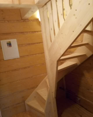 Dřevěné schody obrázek 120