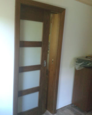 Dřevěné dveře 30