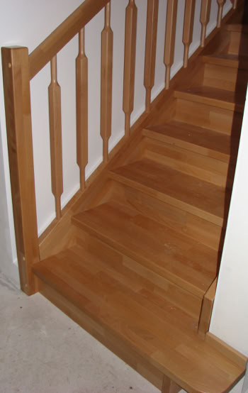 Dřevěné obložení betonových schodišť 06